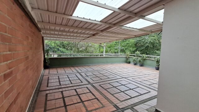 197506120260331021524