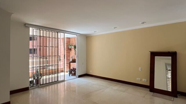 197506120260401095451