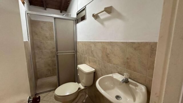 197506120260404085539