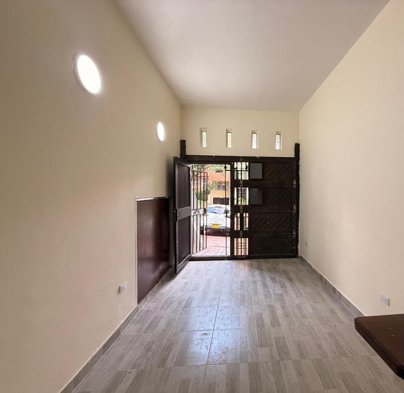 1975061520260330012349