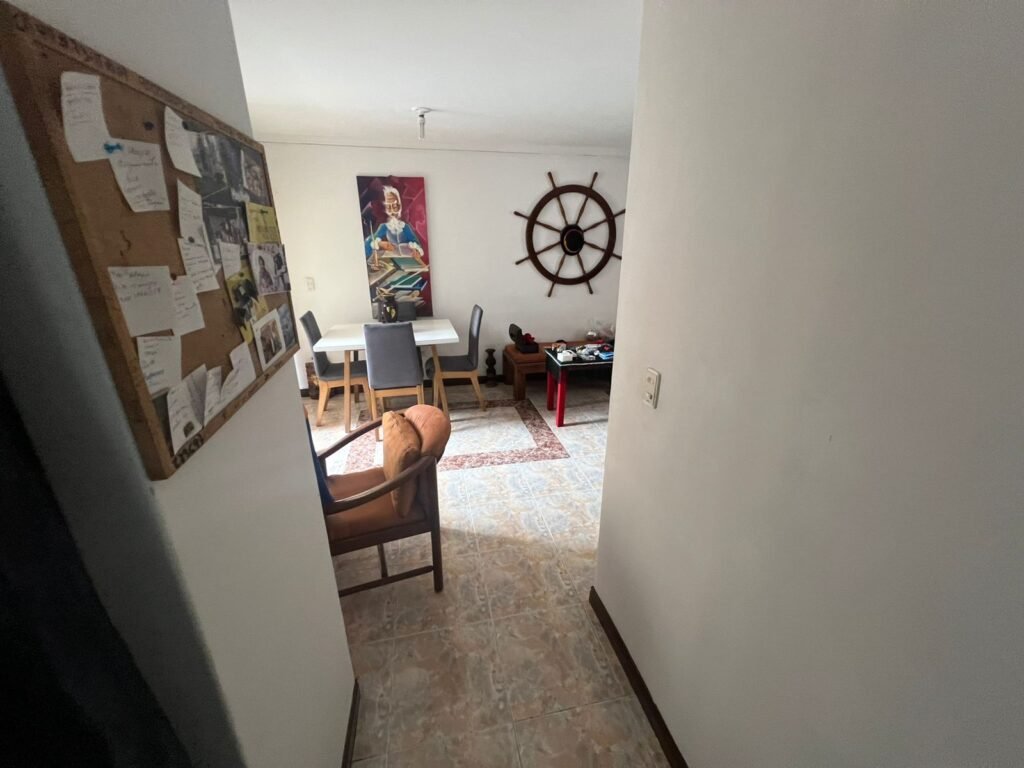 197506220260413015241