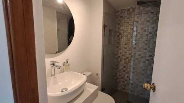 197506420260331021526