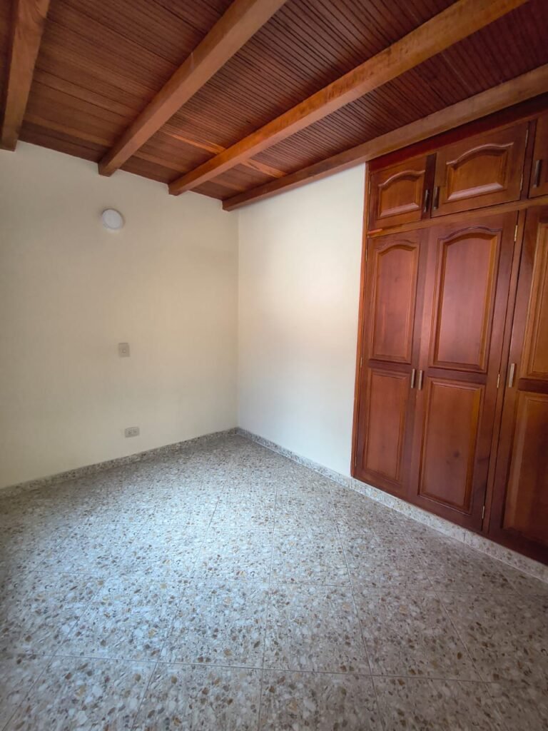 197506520260411101554