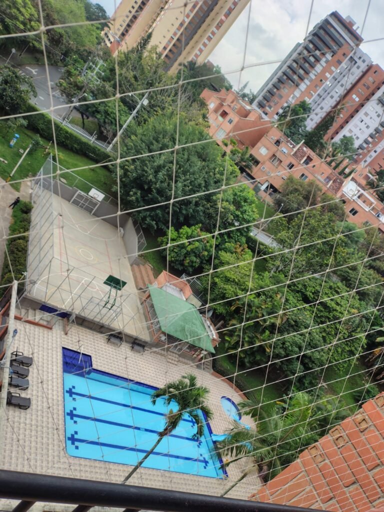 197506720260418111231