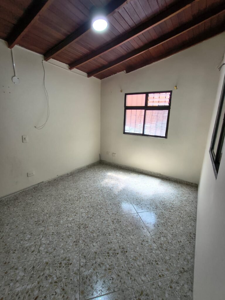 197506920260411101557