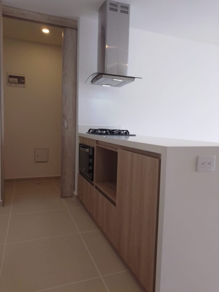 197506920260427113600