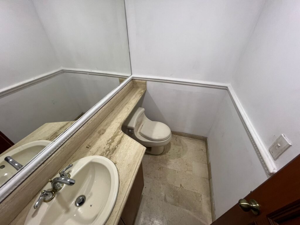 1975062620260515030211