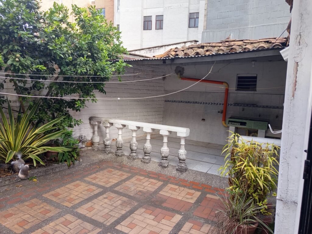 1975061420260728103141