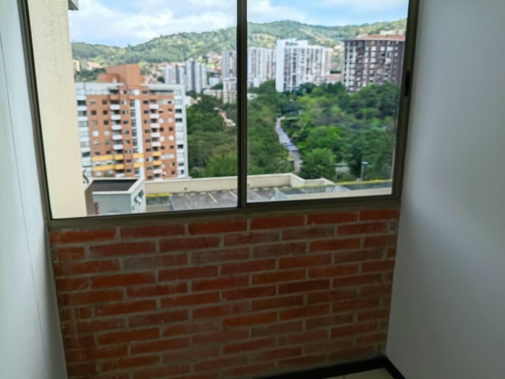 1975061220260904033622