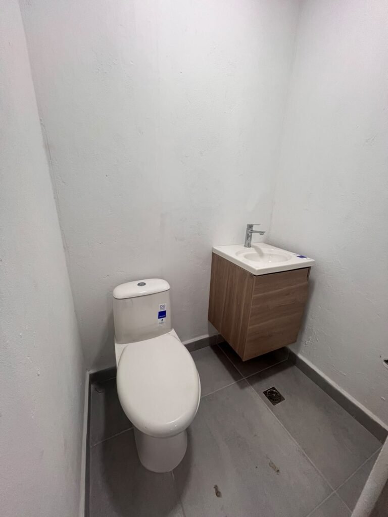 197506220260930085429