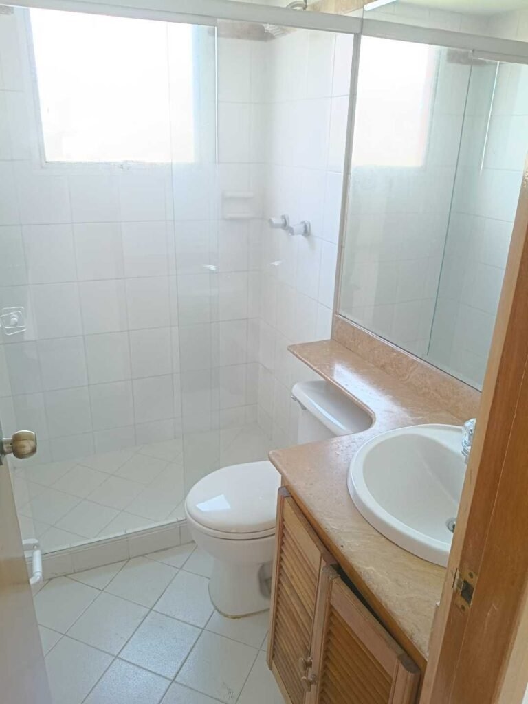 arriendo apartamento en patio 1790004315 5124 3035