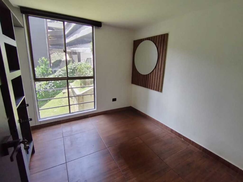 arriendo apartamento en rodeo 1790109702 9071 9018