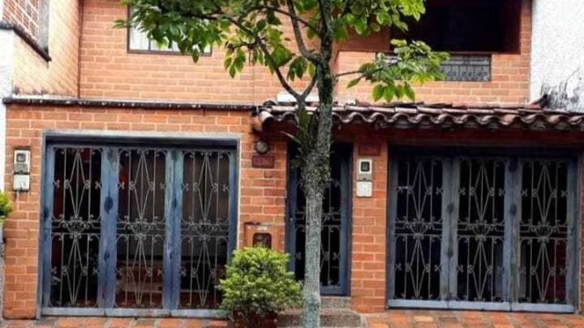 arriendo casa en santa monica 1789392157 0138 1051
