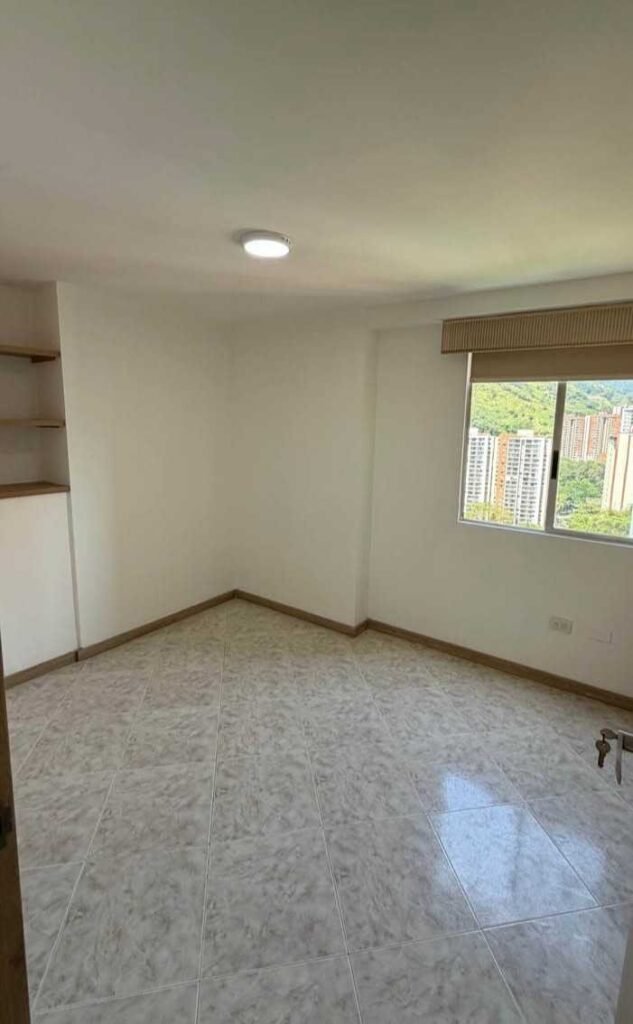 arriendo apartamento loma de l 1792765787 1048 8374