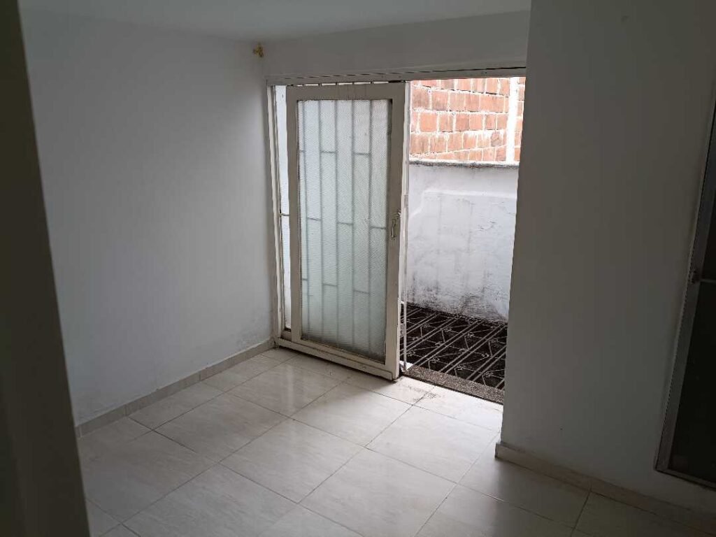 arriendo apartamento tercer pi 1792437917 4887 3759