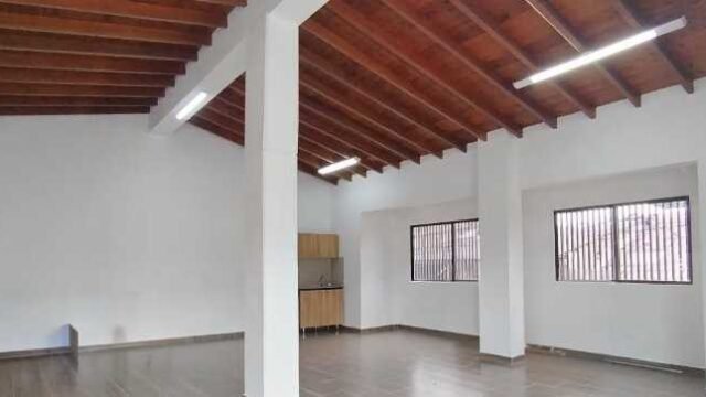 arriendo local en guayabal 1792697568 7559 5700