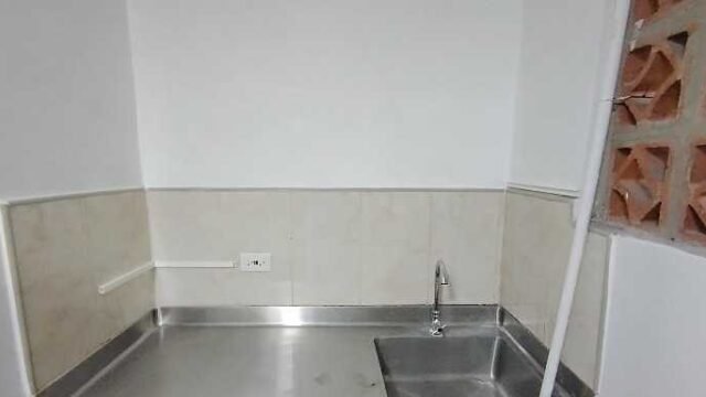 arriendo local sector surameri 1791382494 9911 5227